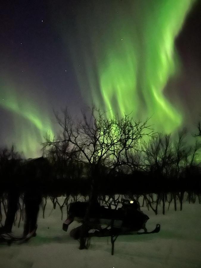 Olderfjord Lodge Russenes Bagian luar foto